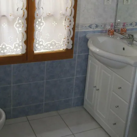 Joli T2 Rdc Ancienne Bergerie *